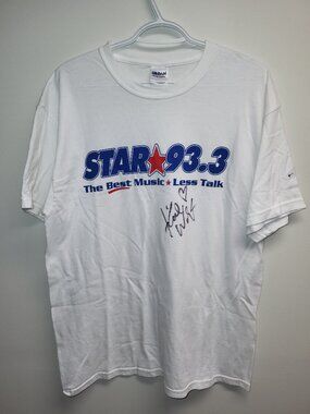 STAR 93.3 Radio Station Signed Graphic T-Shirt White Men's Large Gildan